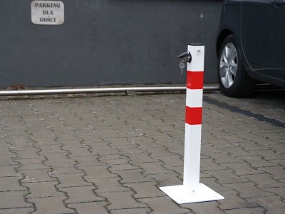 blokada-parkingowa-slupek.jpg