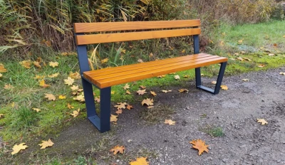 f3703b59c084db404bc837bbae264f70