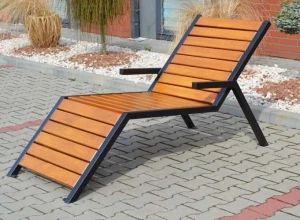 Leżak miejski Relaxio z podłokietnikami - 160cm